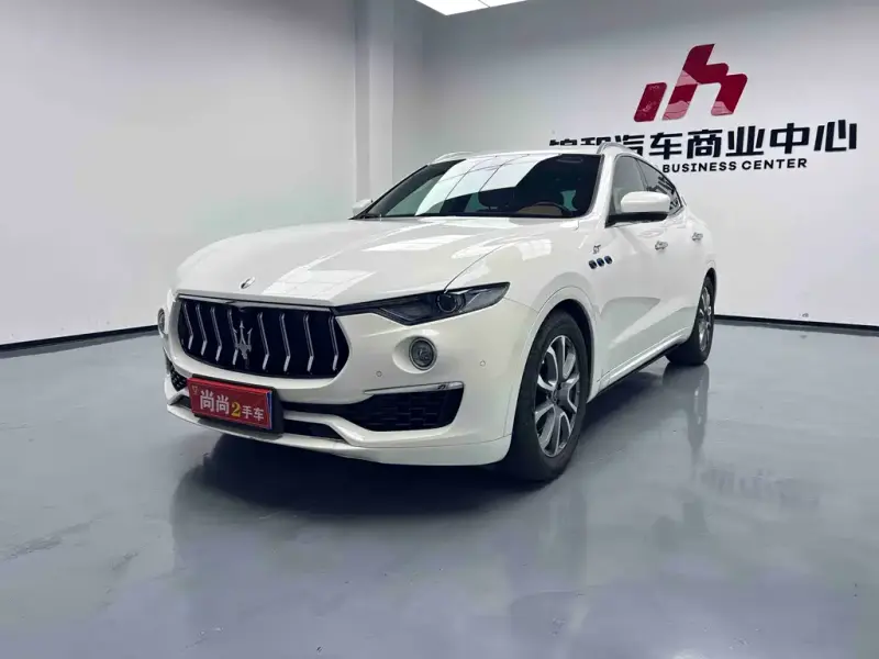 Maserati Levante, 2022