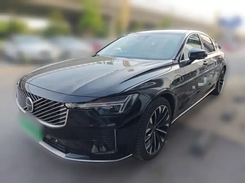 Volvo S90 PHEV, 2025 — фото 1
