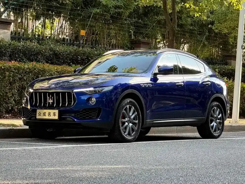 Maserati Levante, 2022