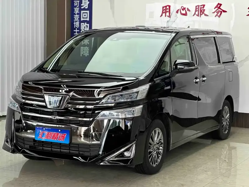 Toyota Vellfire, 2022