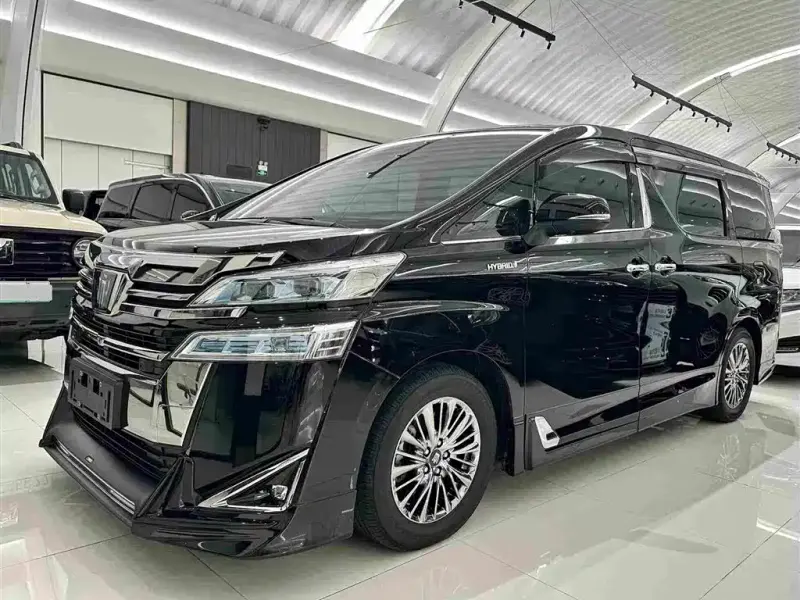 Toyota Vellfire, 2022 — фото 1
