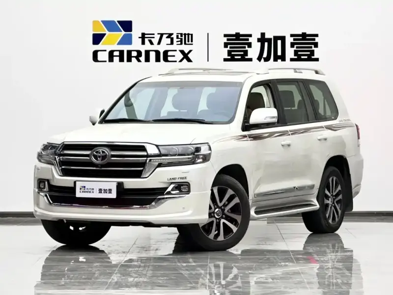 Toyota Land Cruiser, 2019 — фото 1
