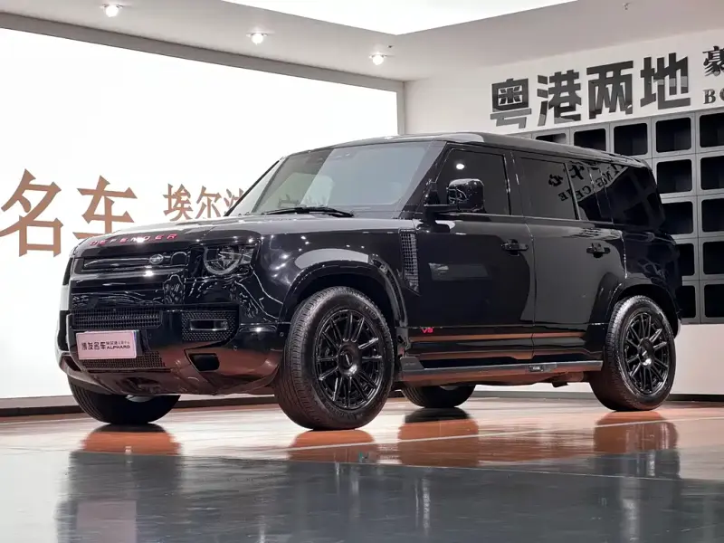 Land Rover Defender, 2024