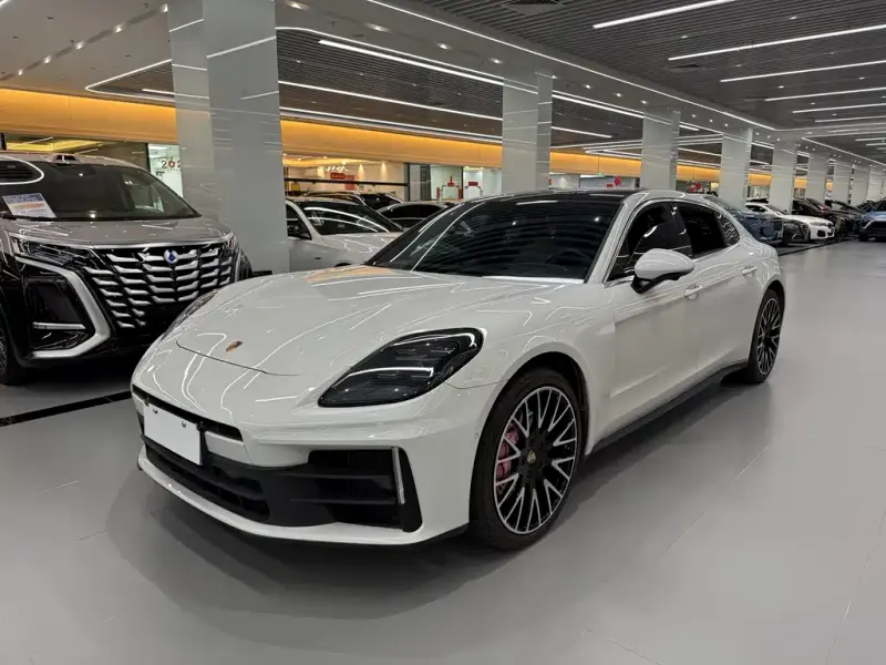 Porsche Panamera, 2025