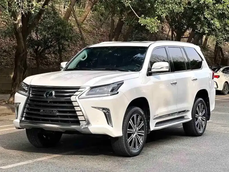 Lexus LX, 2018