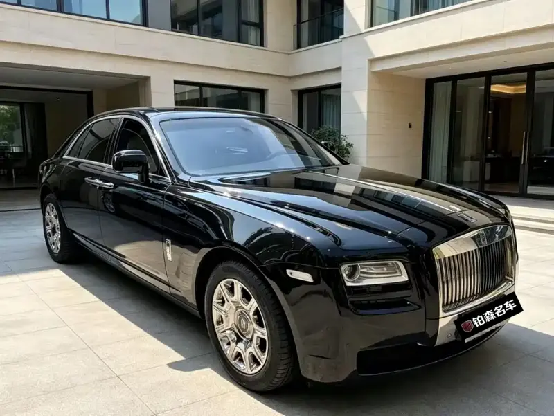 Rolls-Royce Ghost, 2011