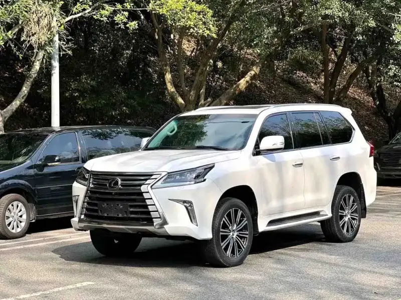 Lexus LX, 2019