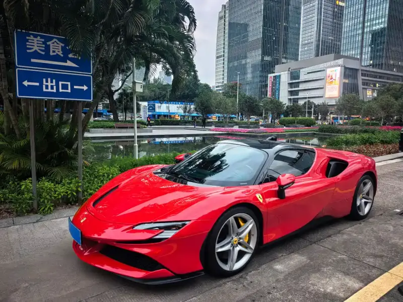 Ferrari SF90, 2025