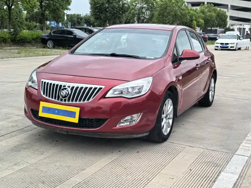 Buick Excelle, 2015 — фото 1