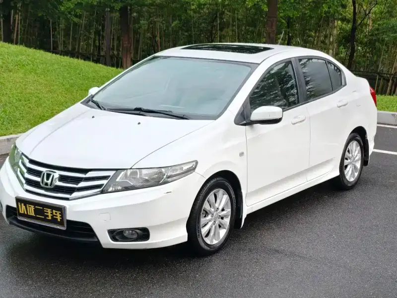 Honda City Classic, 2015
