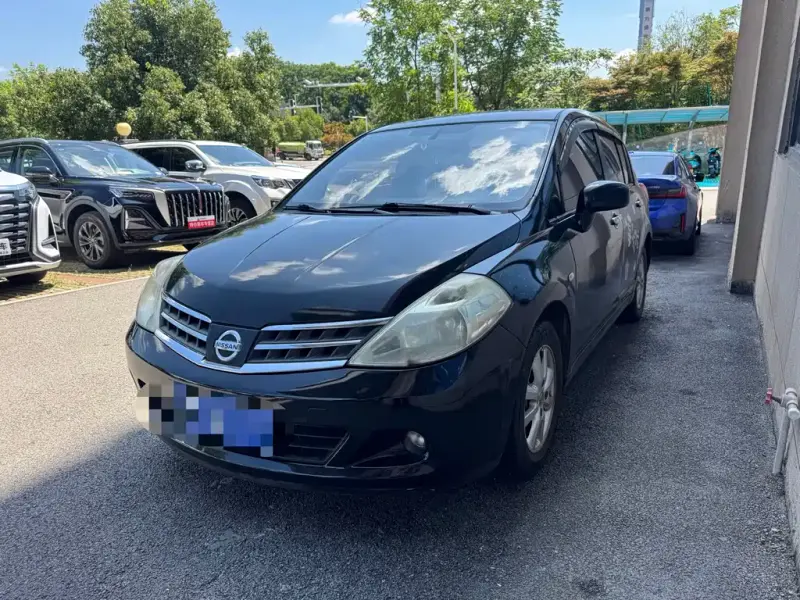 Nissan Tiida, 2011