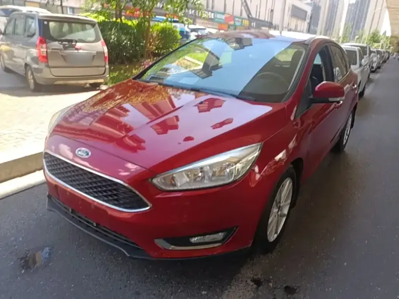 Ford Focus, 2015 — фото 1