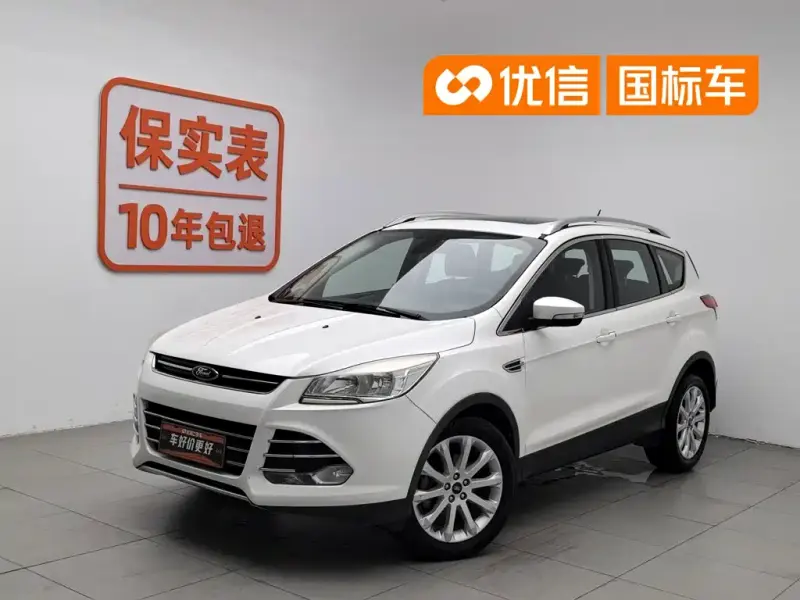Ford Kuga, 2016