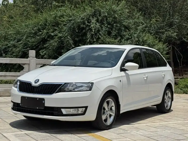 Skoda Rapid Spaceback, 2014