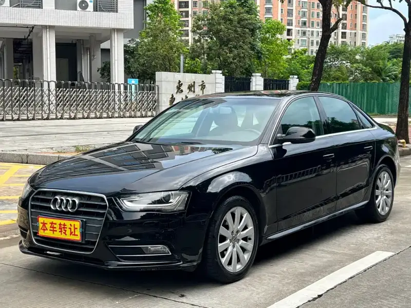 Audi A4L, 2013 — фото 1