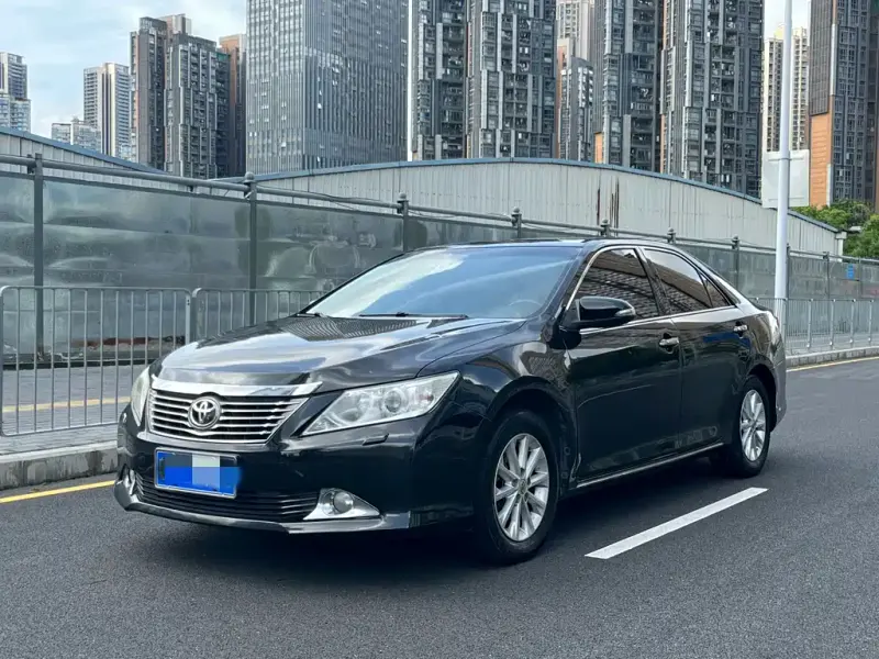 Toyota Camry, 2013