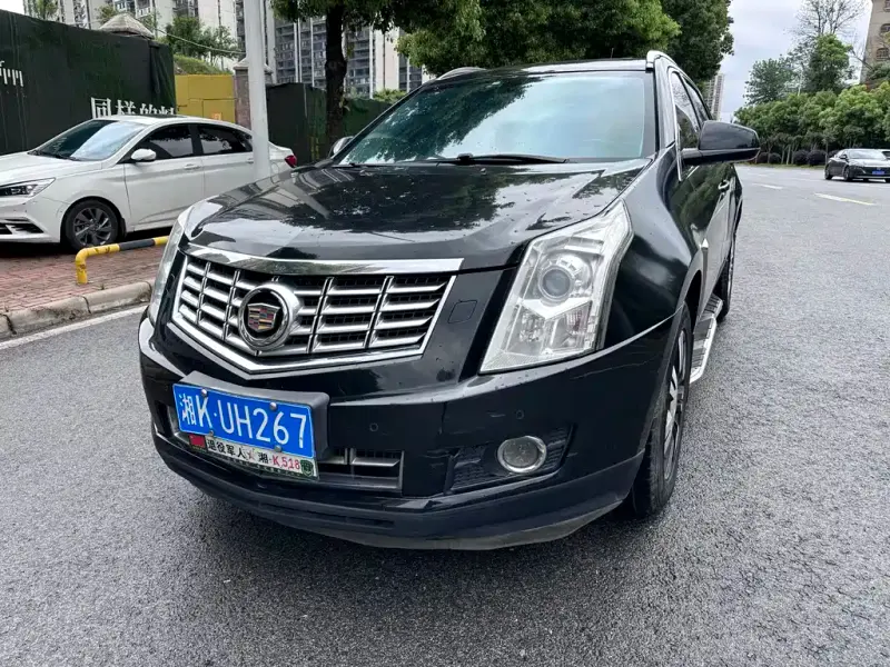 Cadillac SRX, 2013 — фото 1