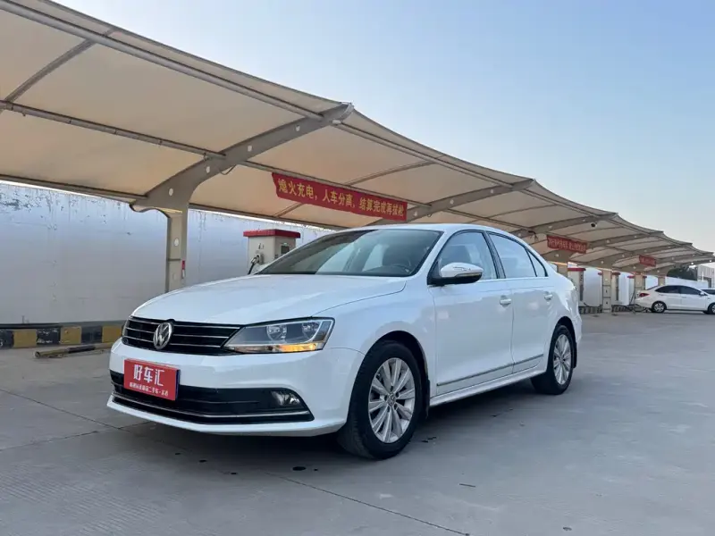 Volkswagen Sagitar, 2016