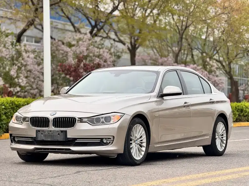 BMW 3 Series, 2013