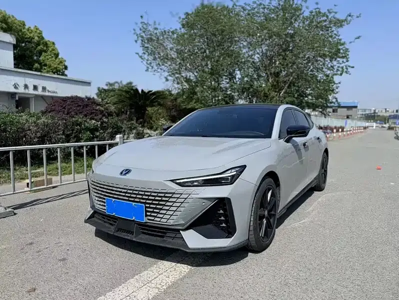 Changan UNI-V, 2022