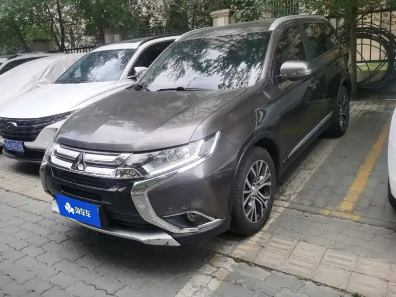 Mitsubishi Outlander, 2018