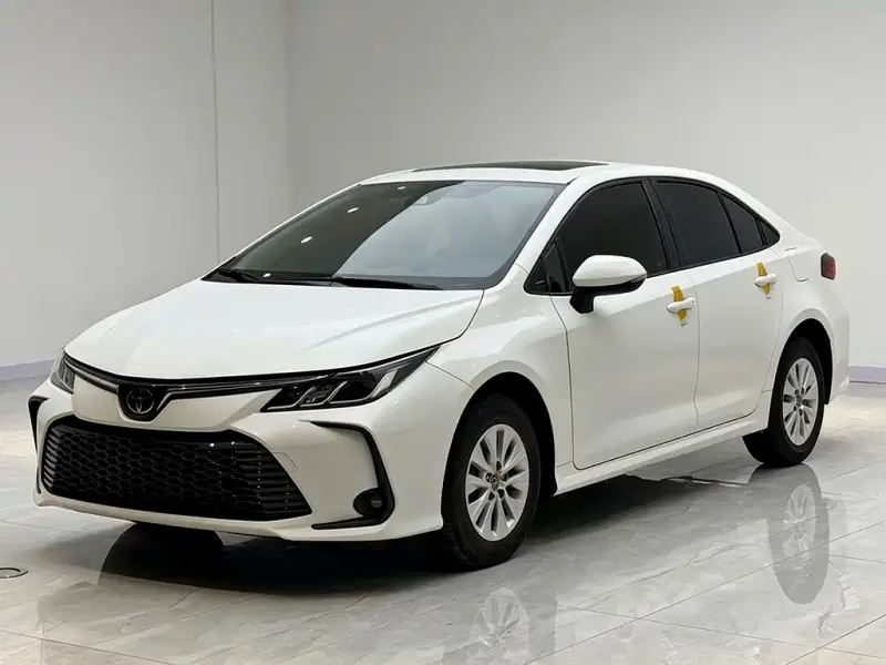 Toyota Corolla, 2020 — фото 1