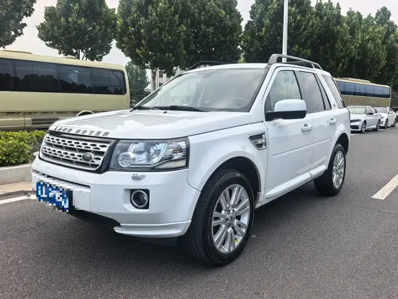 Land Rover Freelander 2, 2014 — фото 1