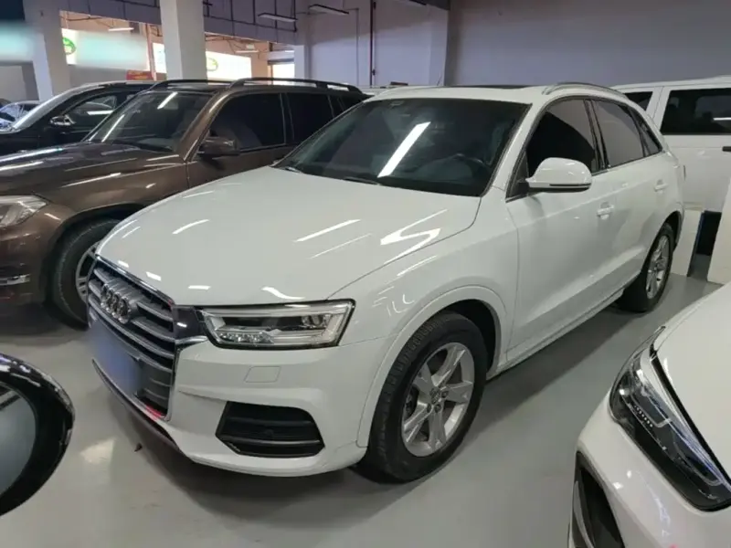 Audi Q3, 2017 — фото 1