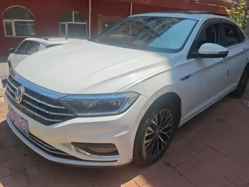 Volkswagen Sagitar, 2020