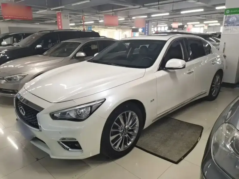 Infiniti Q50L, 2018