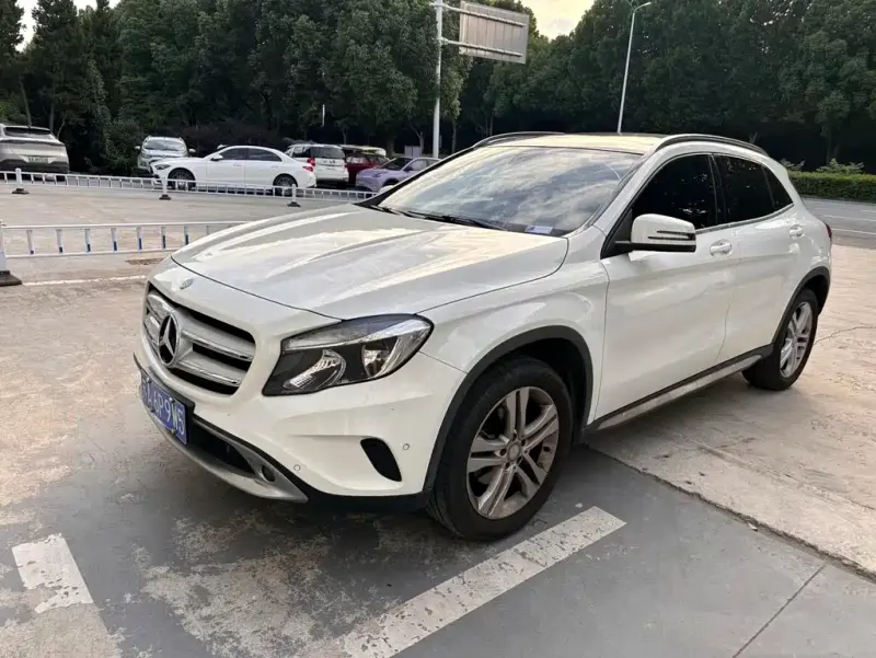 Mercedes-Benz GLA, 2017 — фото 1