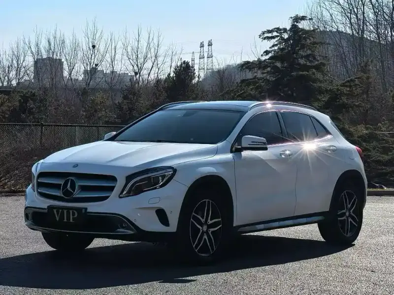 Mercedes-Benz GLA, 2016 — фото 1