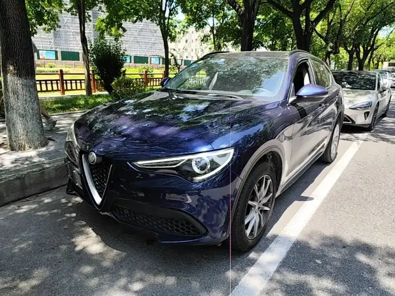 Alfa Romeo Stelvio, 2019