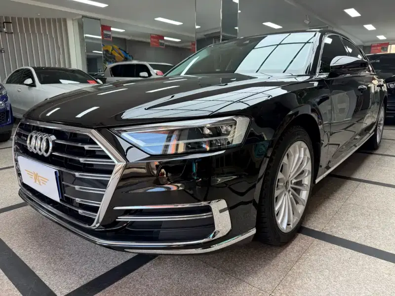 Audi A8, 2021