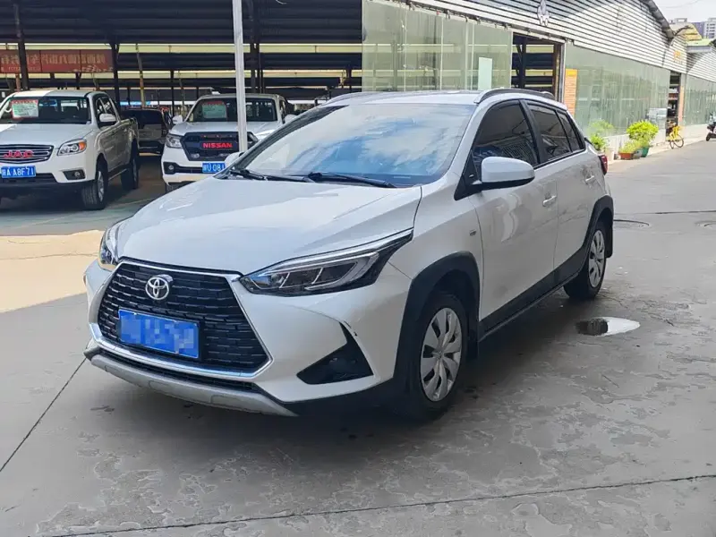 Toyota Yaris L, 2023