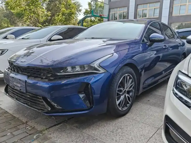 Kia K5, 2021