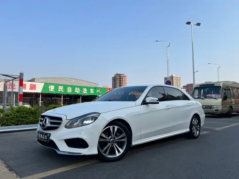 Mercedes-Benz E-Class, 2016