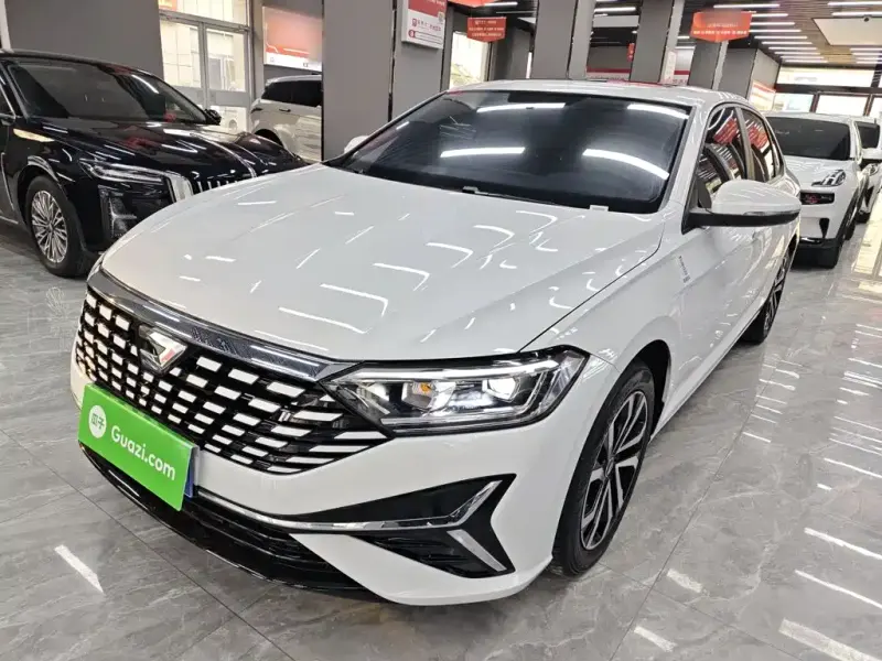 Jetta VA7, 2025
