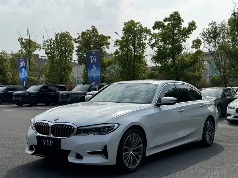 BMW 3 Series, 2020