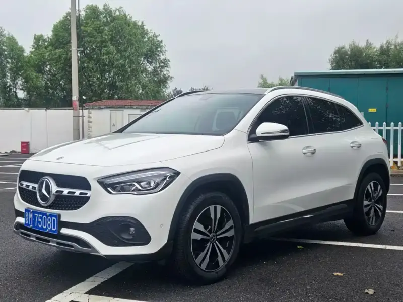 Mercedes-Benz GLA, 2021 — фото 1