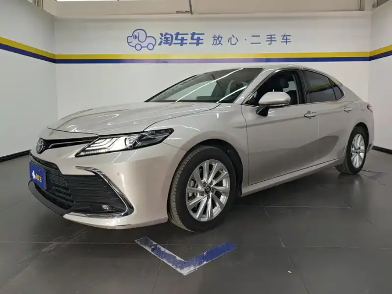 Toyota Camry, 2022