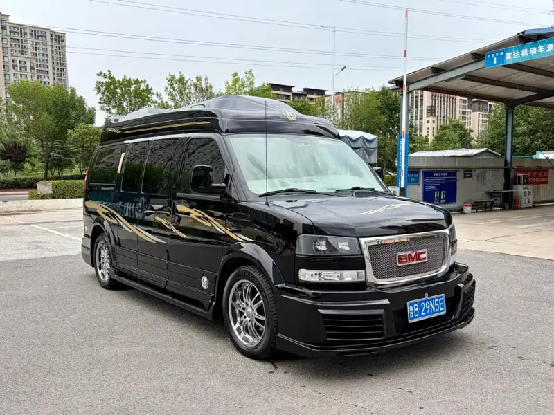 GMC Savana, 2014