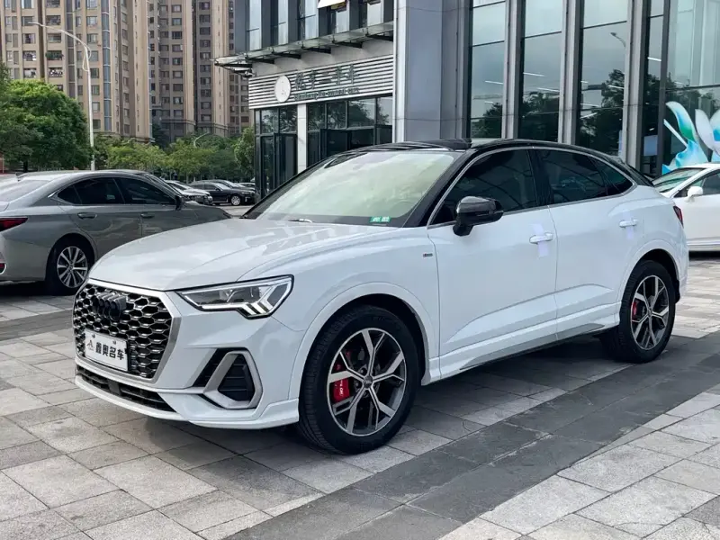 Audi Q3 Sportback, 2021 — фото 1