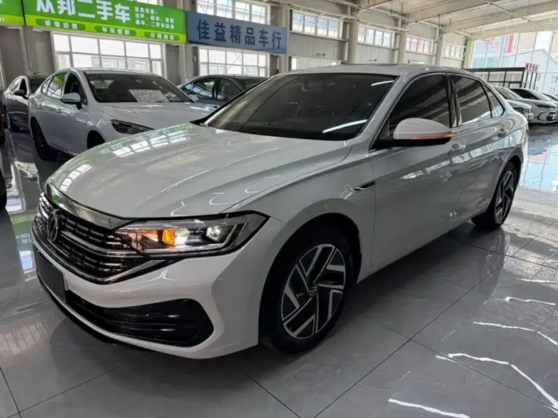 Volkswagen Sagitar, 2022