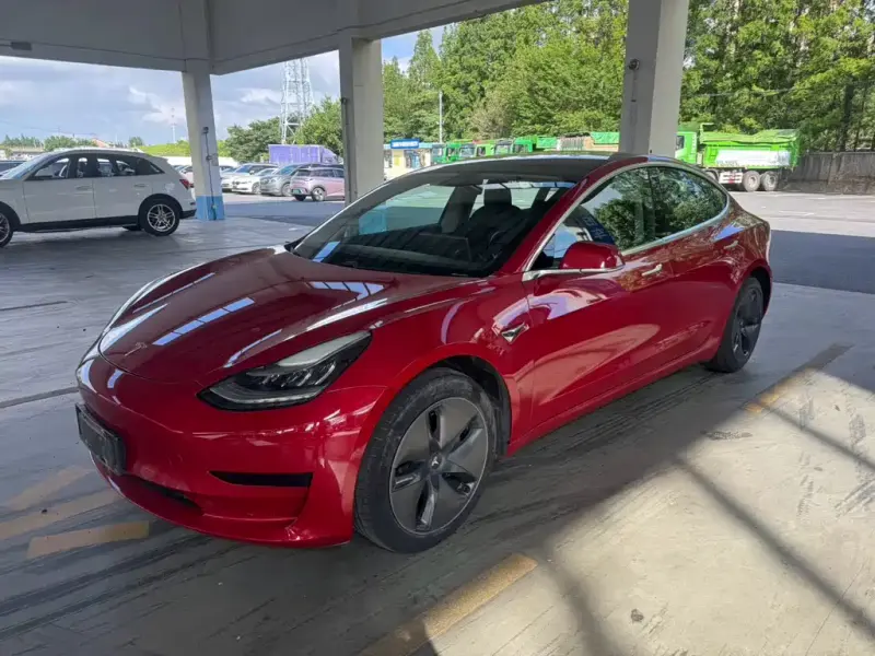 Tesla Model 3, 2020