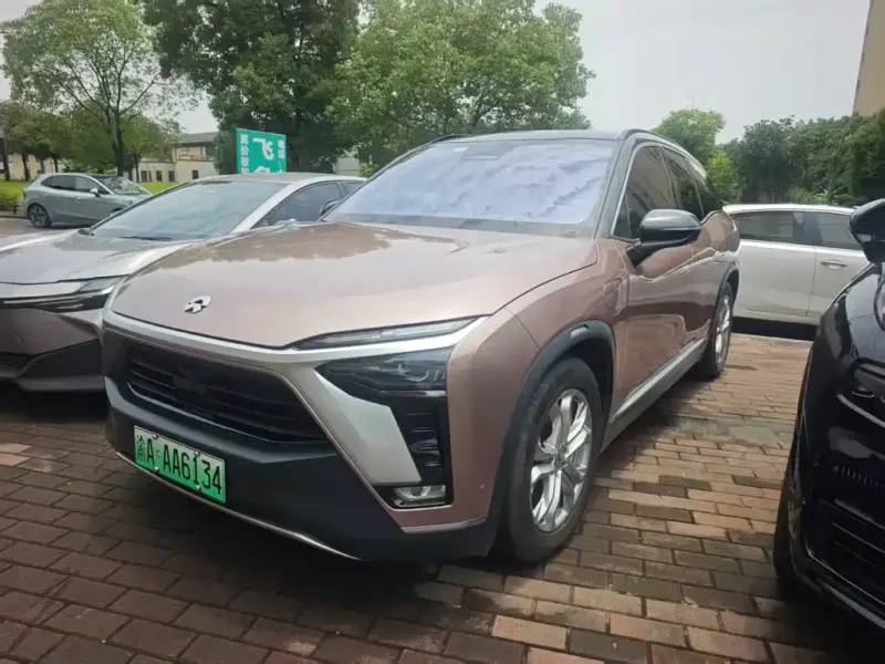 NIO ES8, 2022