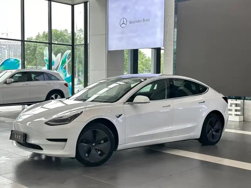 Tesla Model 3, 2020 — фото 1