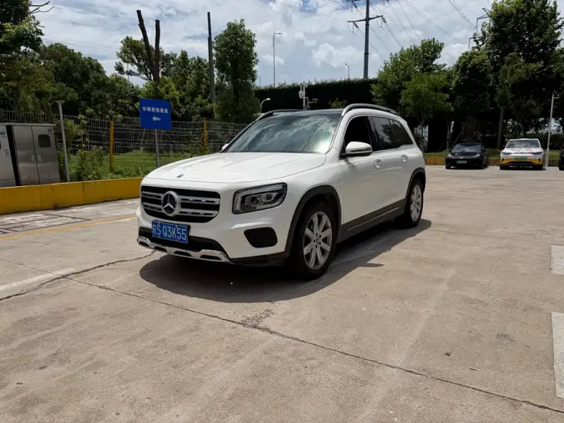 Mercedes-Benz GLB, 2020