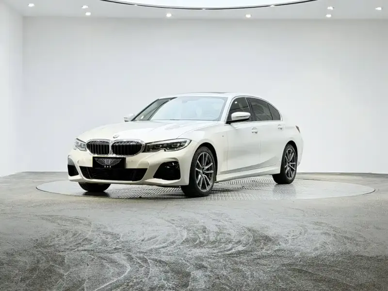 BMW 3 Series, 2020