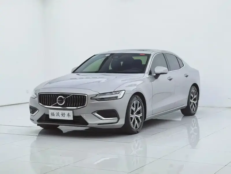Volvo S60, 2023 — фото 1